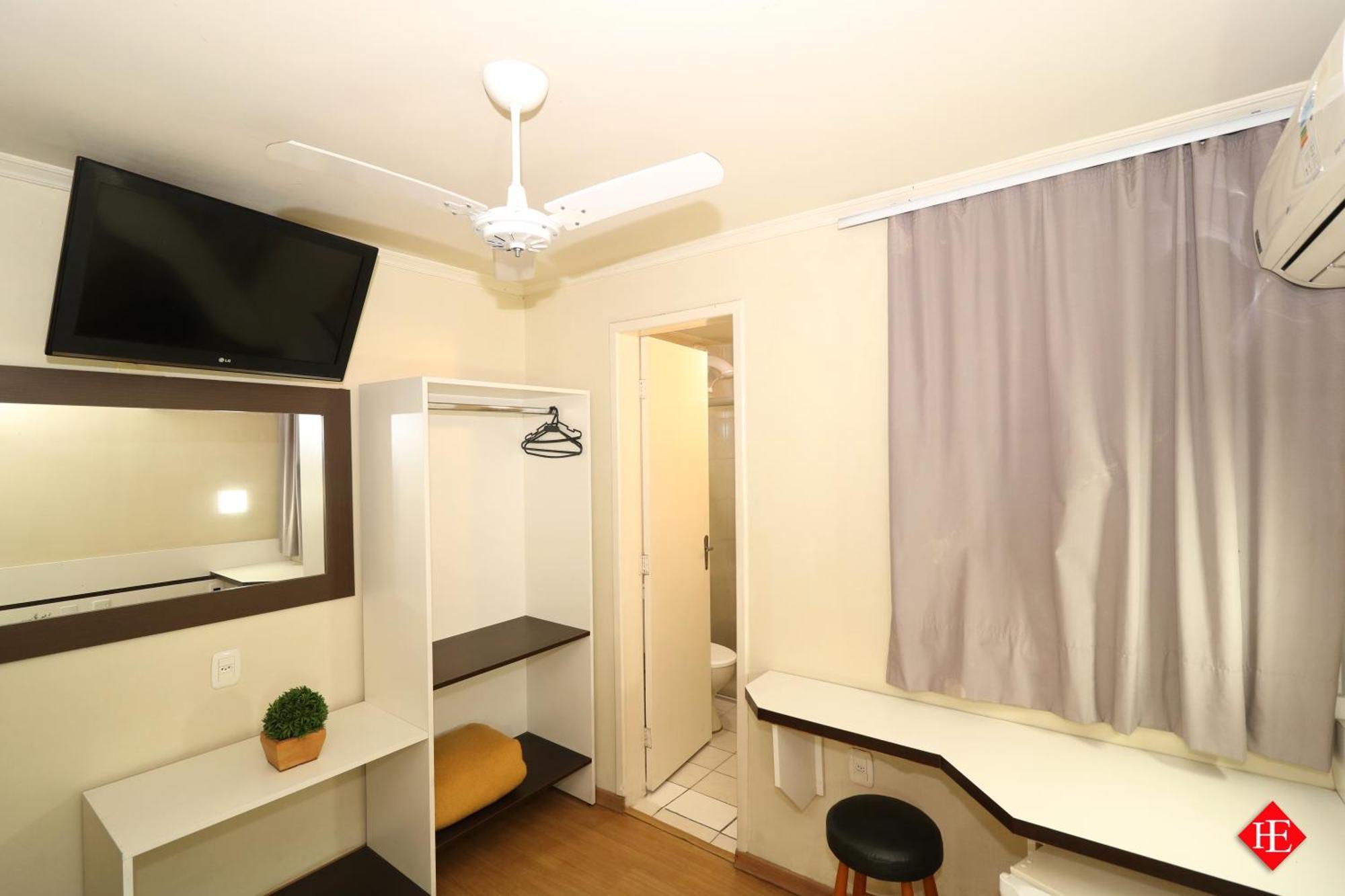 Elevado Hotel 3*